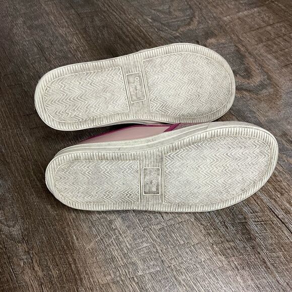 Oshkosh Girls Shoes size 13c - Picture 7 of 10